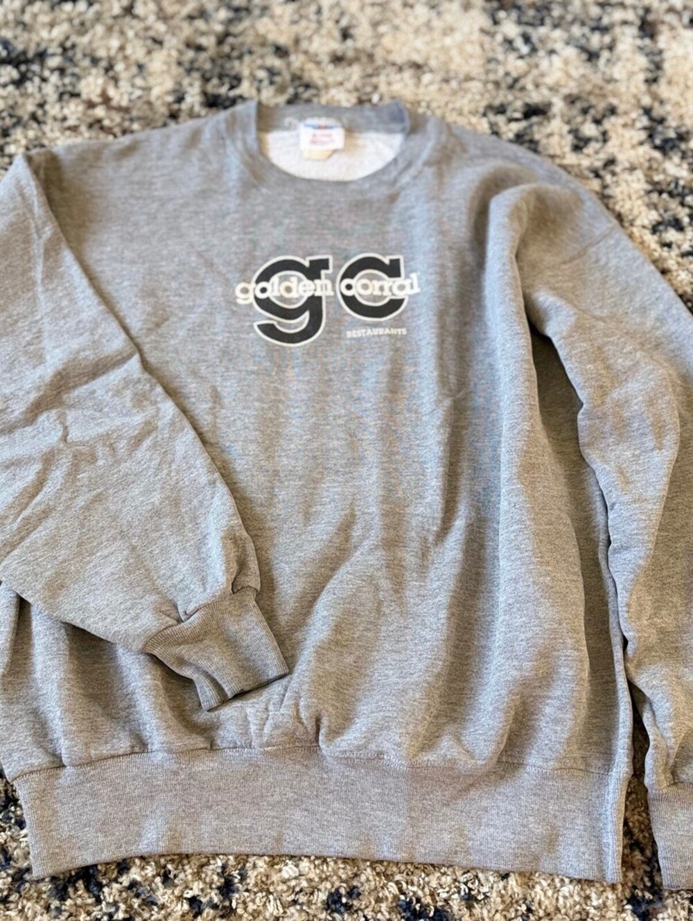 Vintage Jerzees Golden Corral Restaurants Gray Crewneck Sweatshirt L